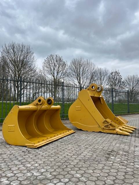 CAT 323 CAT Bucket to fit 320 323 325