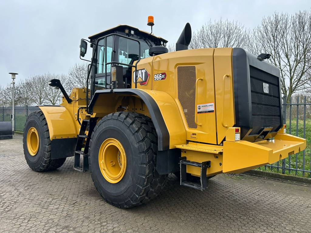 CAT 966 GC wheel loader Demo 650 hours