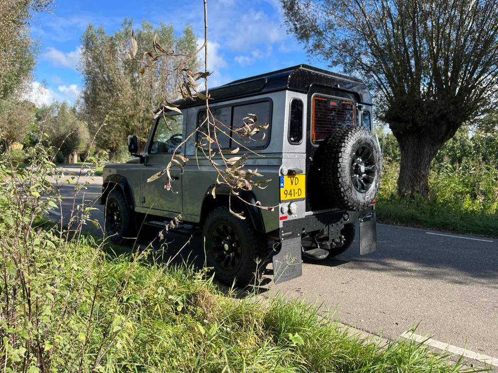 Land Rover Defender 90 Grey X Tech Fashion Grey 2013