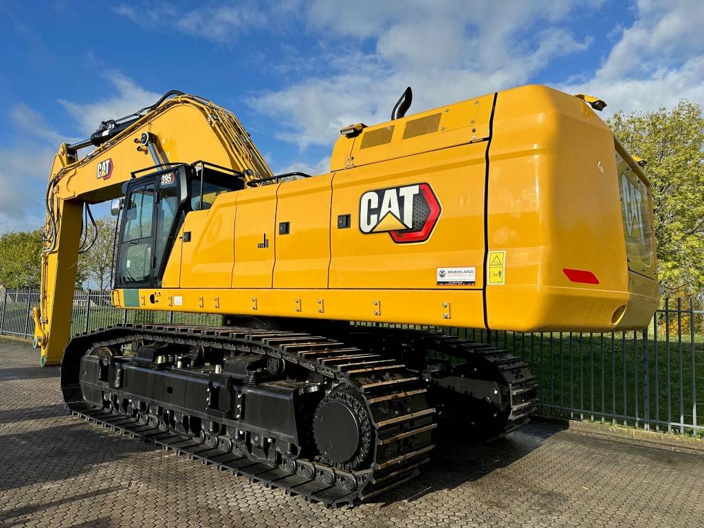 CAT 395 from 2024 GP , ME or Reach boom EPA CE