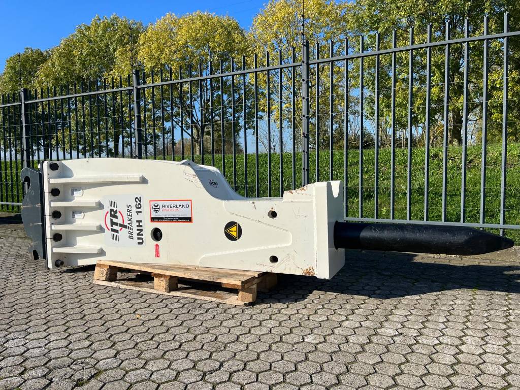 [Other] ITR UNH 162 hydraulic breaker 30 – 40 ton