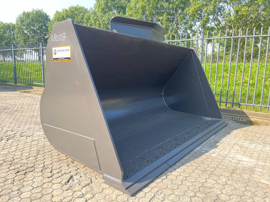 Volvo L150H heavy duty bucket new unused